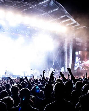 Candlelight: Tribute to Adele